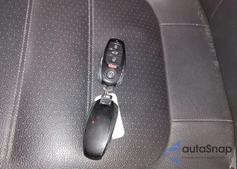 2013 Volkswagen Touareg Vr6 Sport from USA, damaged, VIN WVGEF9BP4DD013458